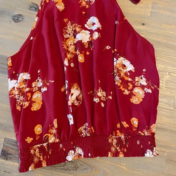 NWT, Deep Red, sleeveless top, ties around neck - Picture 2 of 5